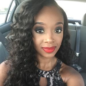 Meet your Posher, Chanel